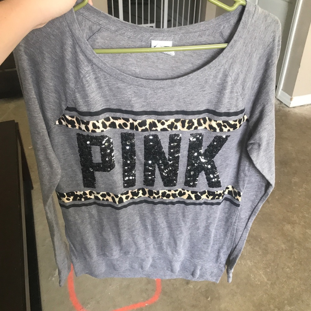 Long sleeve t-shirt