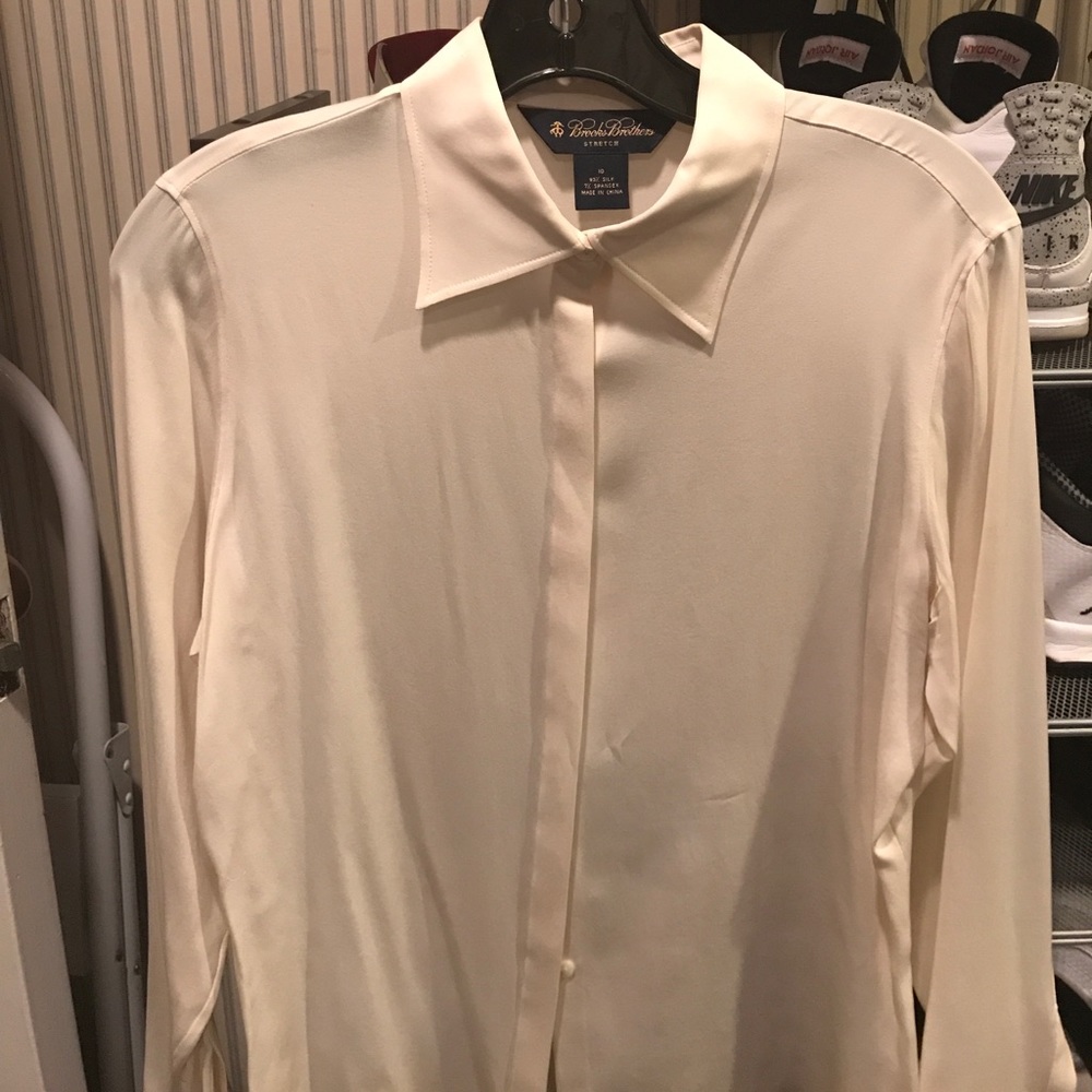 Brook brothers off white womans blouse