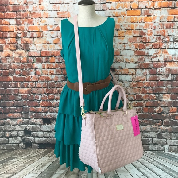 Betsey Johnson quilted bag - Picture 2 of 8