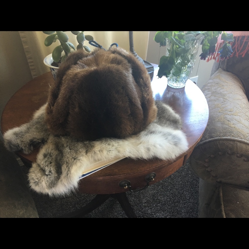 Sea otter fur hat