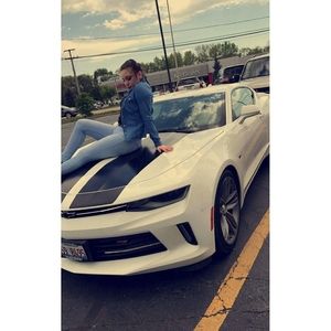 Meet your Posher, Aide