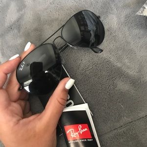 All black ray ban aviators!!