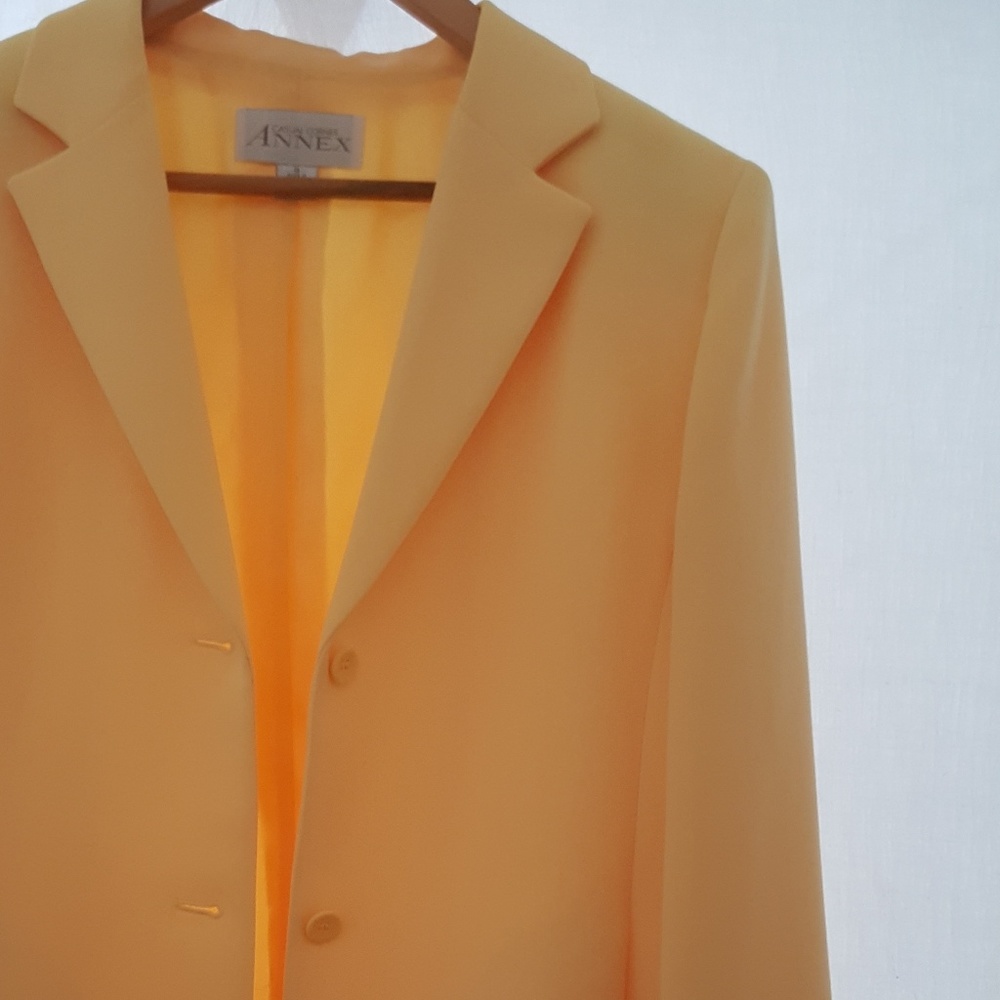 Vibrant Yellow Blazer