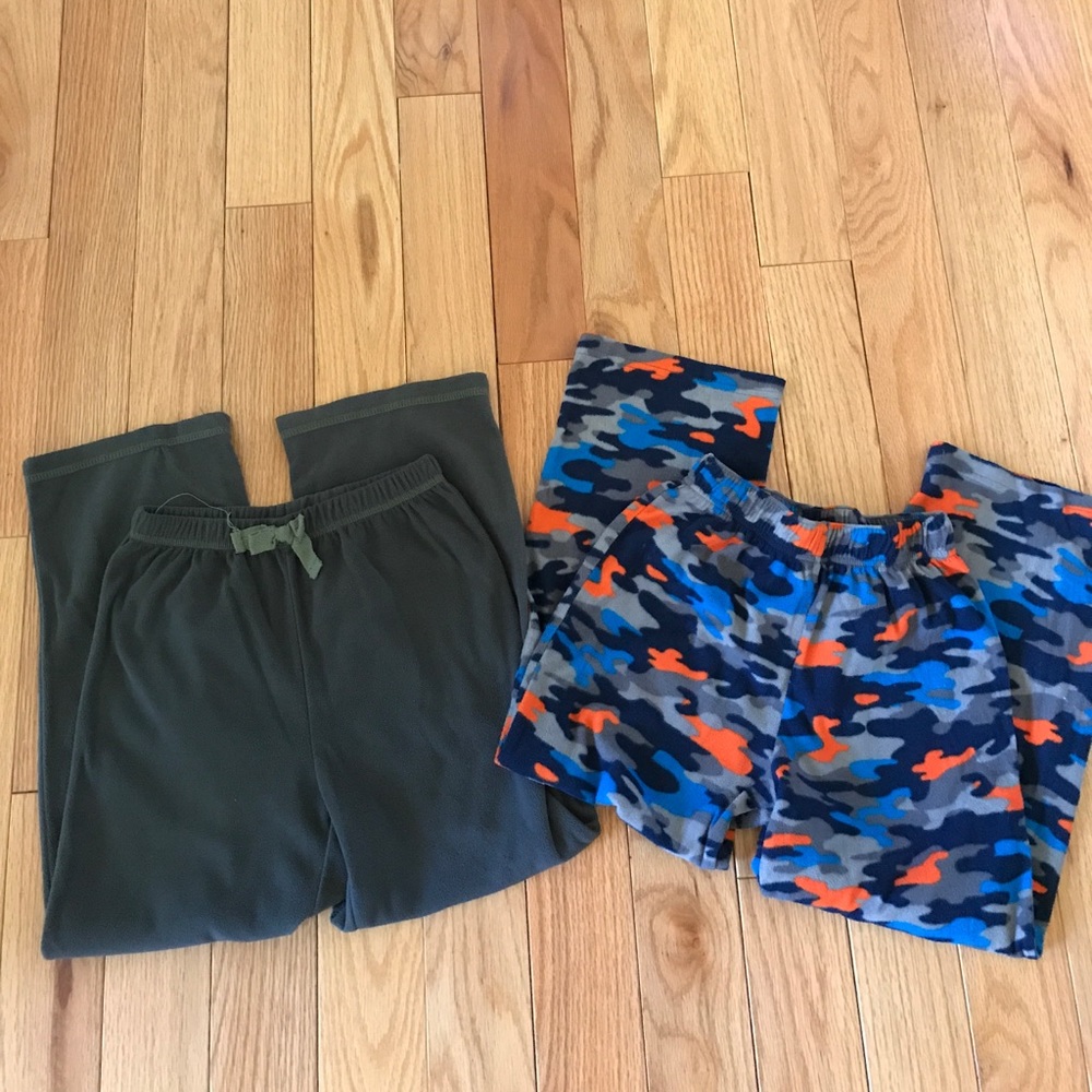 BOYS FLEECE PANTS BUNDLE SZ 6/8 in GUC! VERY COMFY