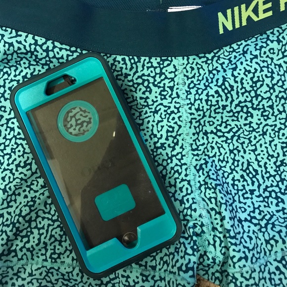 OtterBox Accessories - Otterbox defender series for iPhone 6/s Plus