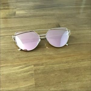 Trendy women's sunglasses