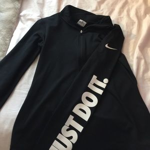 Nike quarter zip pullover