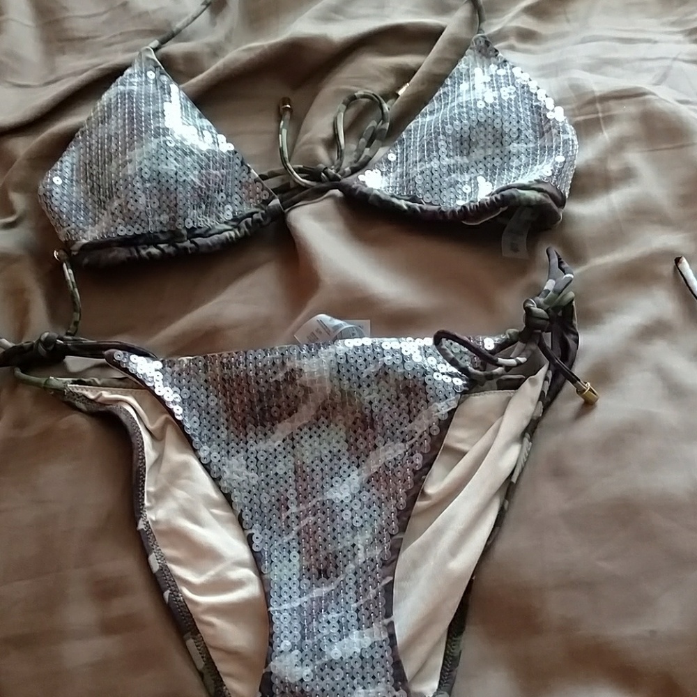 Sequence camoflauge Victoria secret string bikini