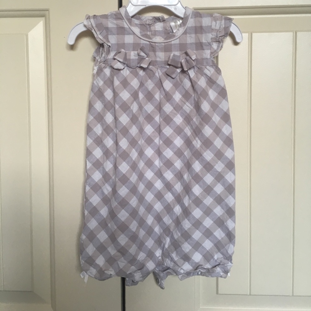 Gray plaid 💯% cotton romper.  18 month size.