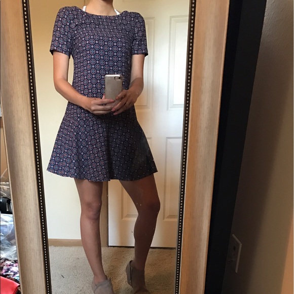 Sold - Picture 3 of 3