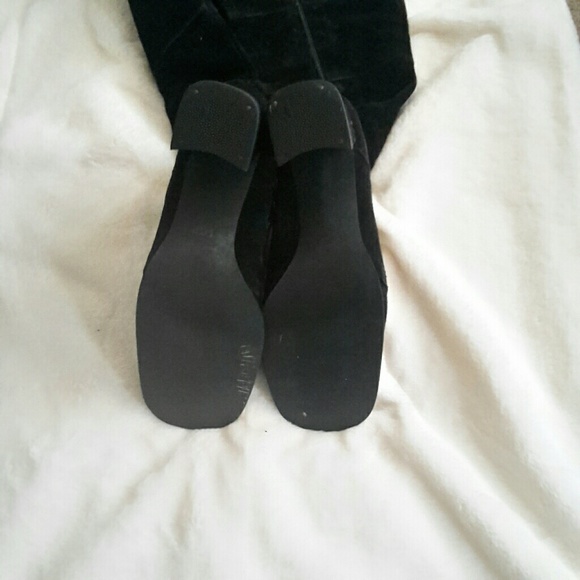 Suede Boots - Picture 2 of 6