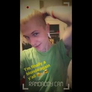 Meet your Posher, Roman