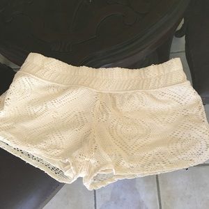Roxy cream board shorts
