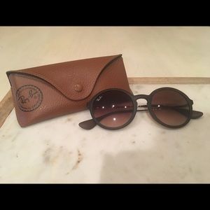 Ray ban round glasses