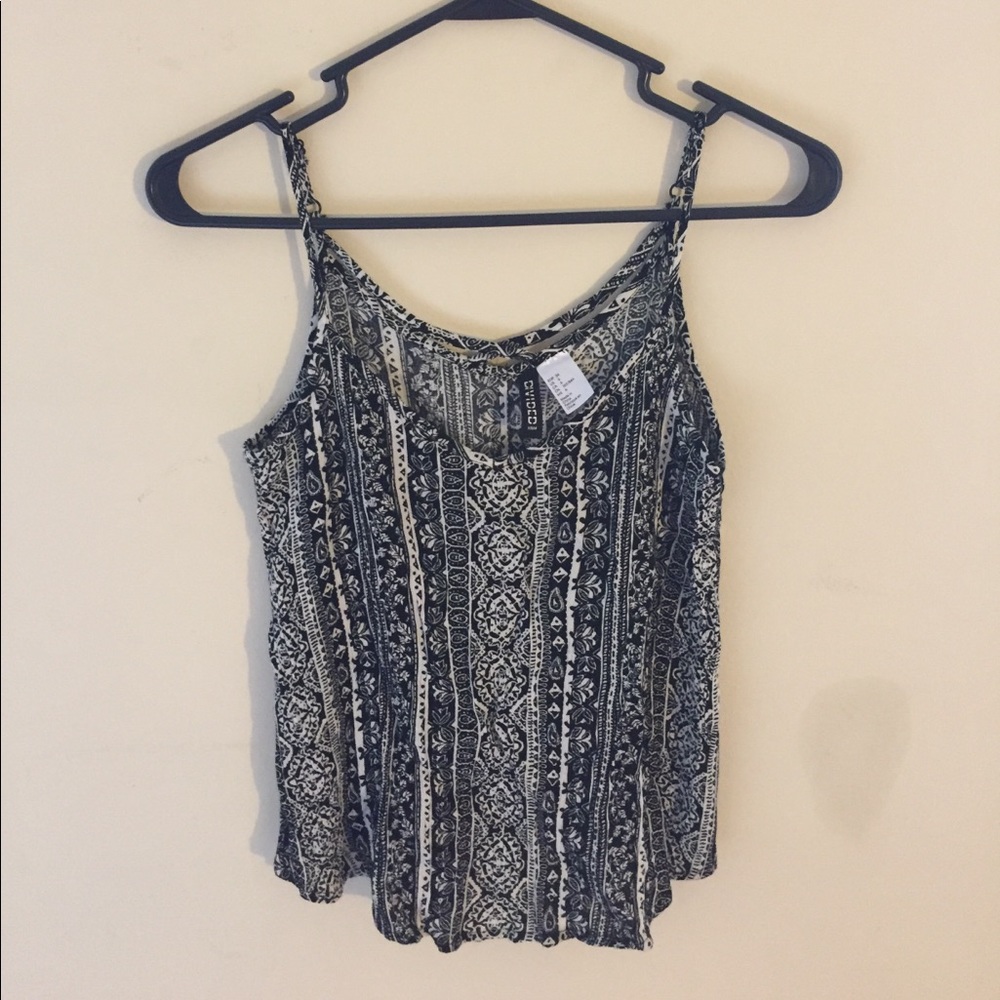 H&m boho pattern tank