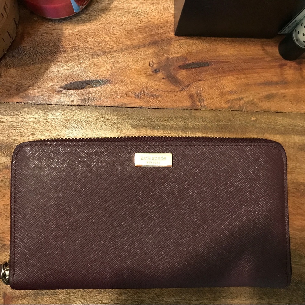 Kate Spade burgundy wallet