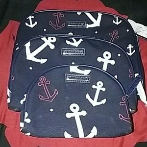 Tommy Hilfiger 3 piece Cosmetic Bag Travel Set