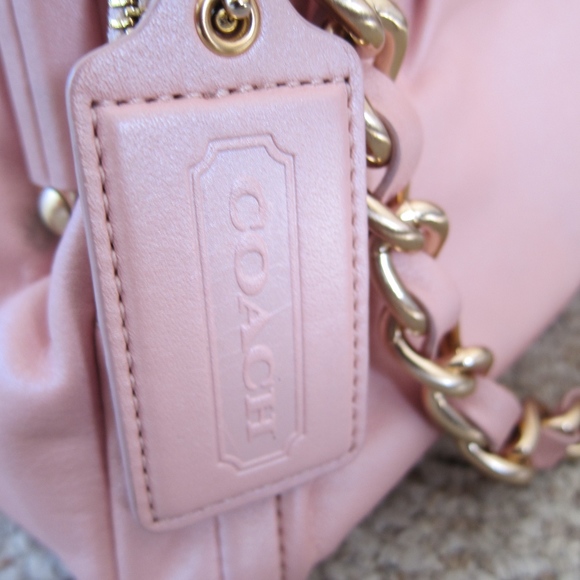 Vintage Coach Parker Handbag with Kiss Lock in Pearl Pink Leather - Picture 7 of 11