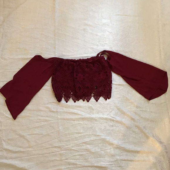 Forever 21 Red Off-the-shoulder Crochet Crop Top - Picture 4 of 4