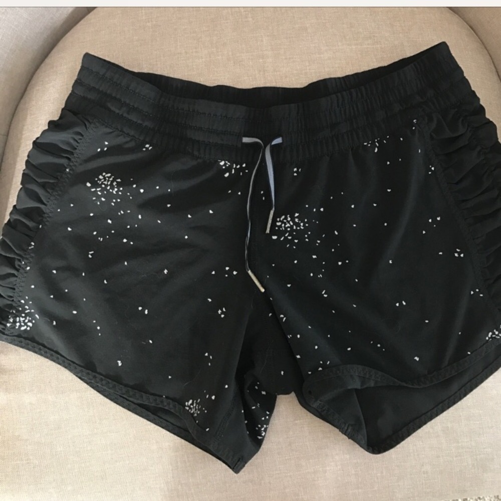 Reversible lululemon shorts!!