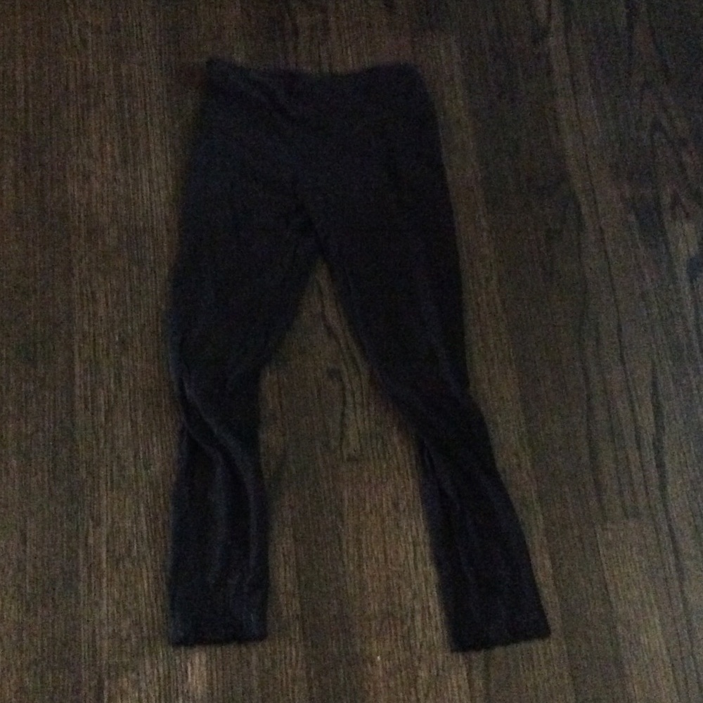 Black Old Navy leggings. Kids size 14 or XL