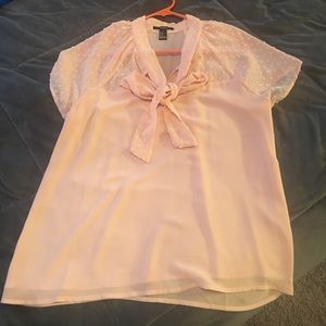 Pink blouse with tie