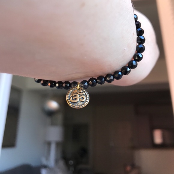 Metallic Beaded Om stretch Bracelet - Picture 6 of 8