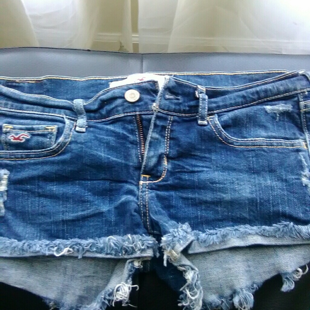 Hollister jean shorts