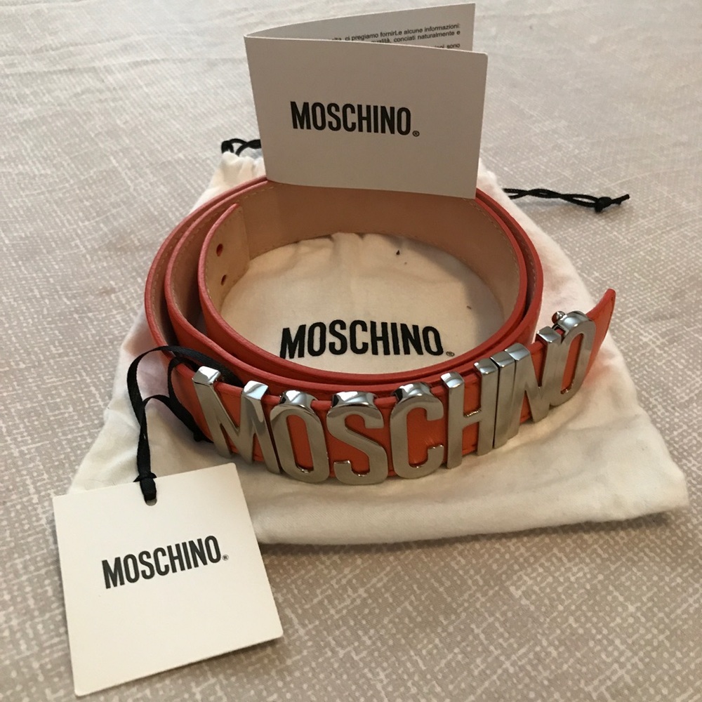 🚫SOLD🚫Authentic Moschino Belt