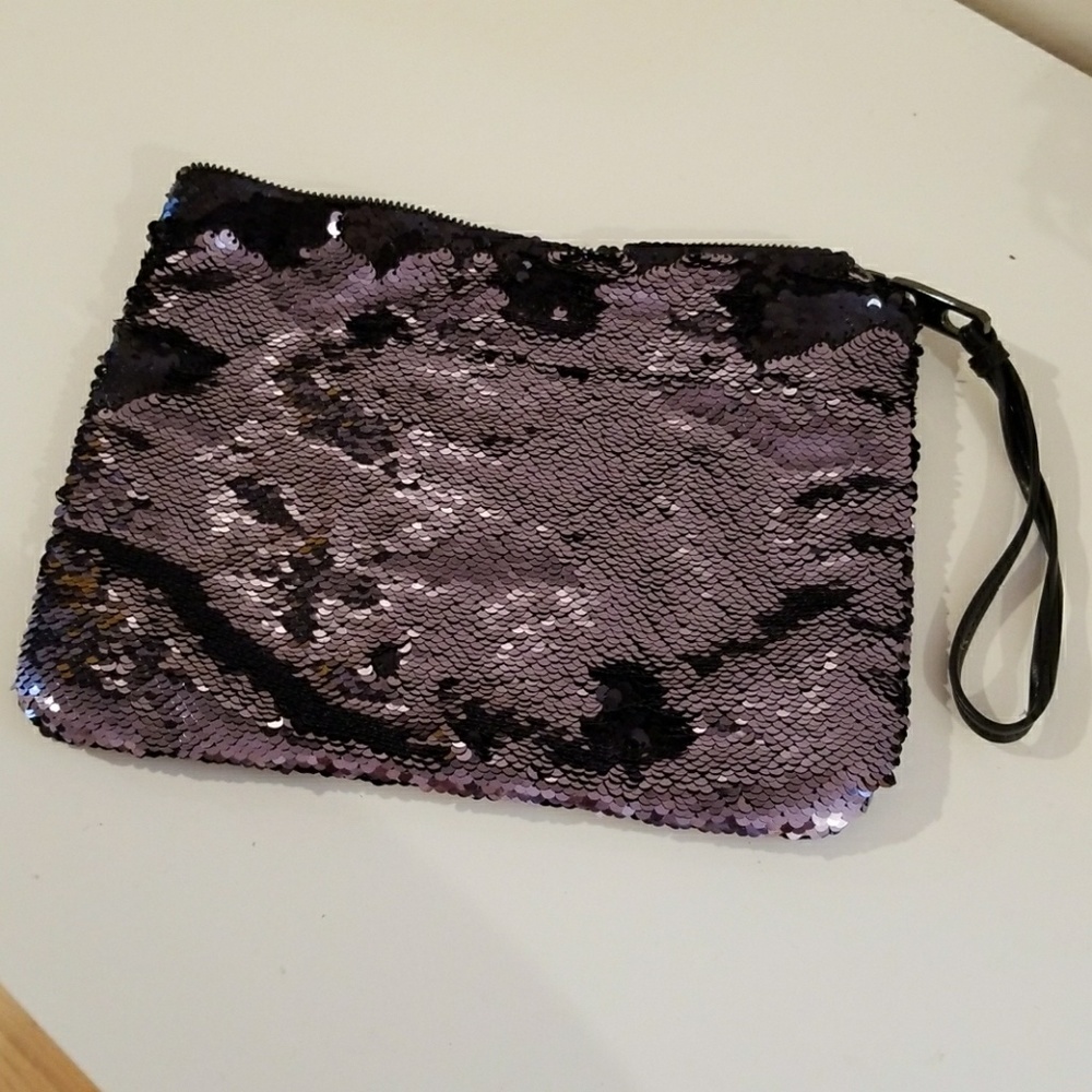 Zippered sequin clutch