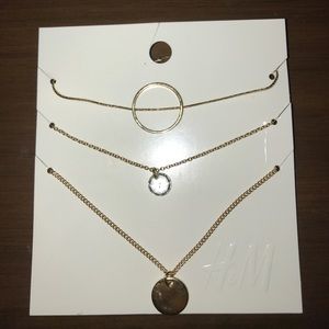 3 H&M brackets