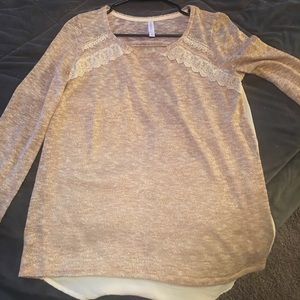 Long sleeve thin sweater