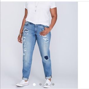 Lane Bryant 5 Pocket Destructive Boyfriend Jean 👖