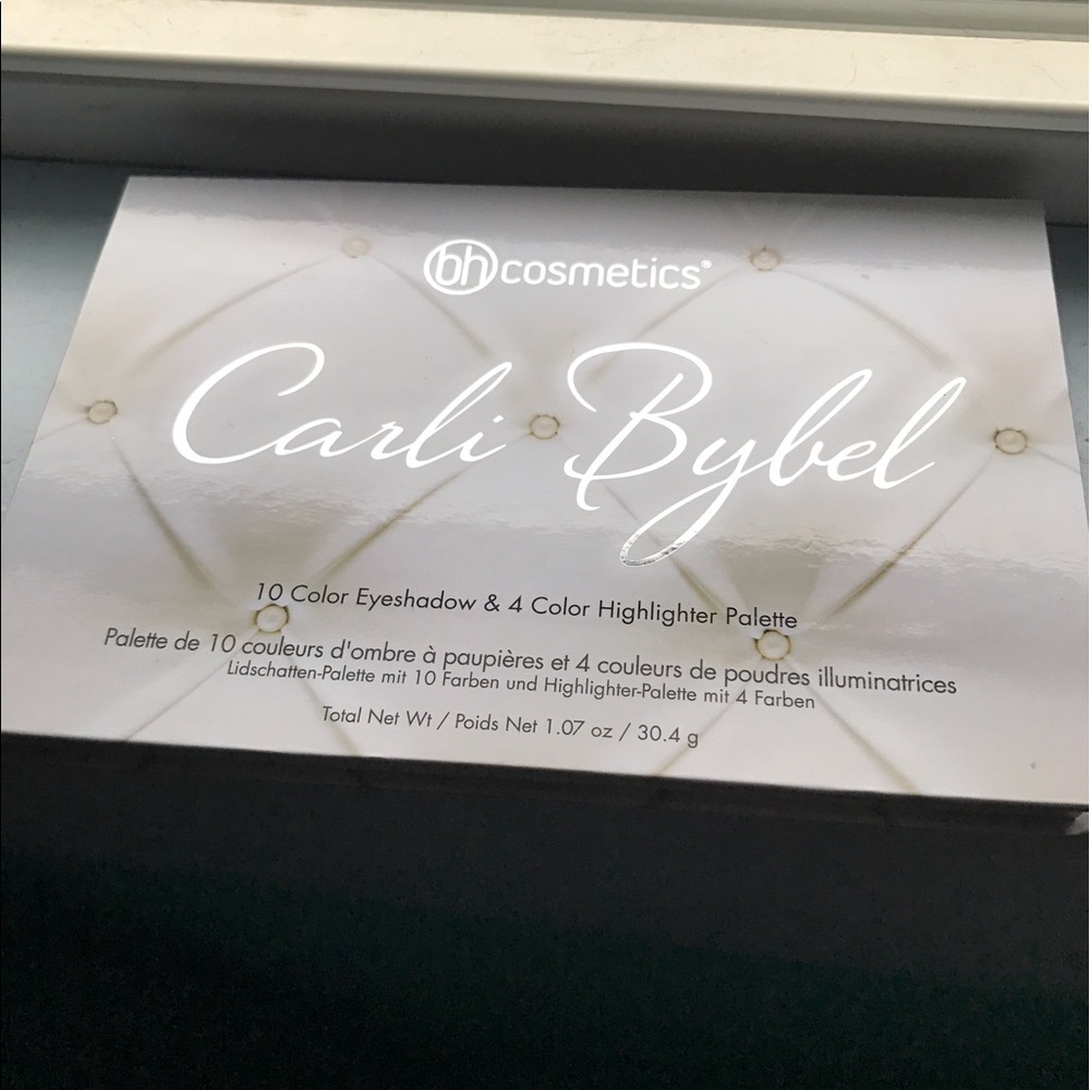 Carli Bybel palette