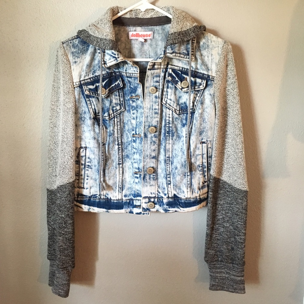 Cropped Acid Wash Denim Jacket
