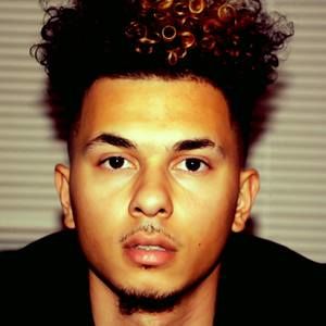 Meet your Posher, Larry