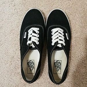 Pair of B&W vans