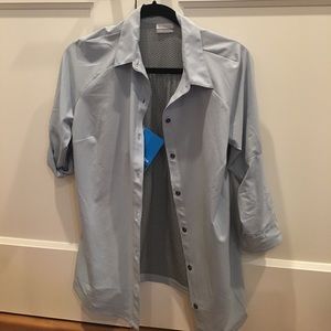NWT "Travel and Trail" Columbia Shirt