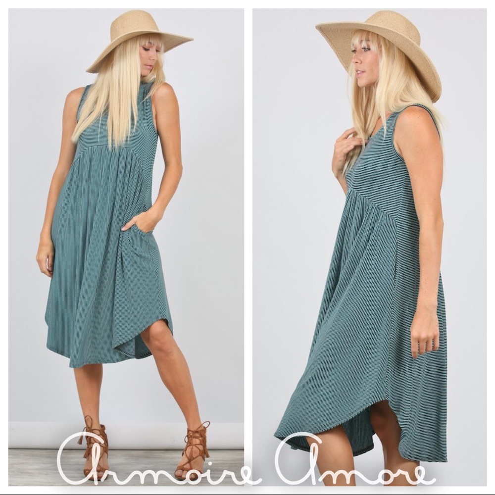 Ruched Sleeveless Midi Dress seafoam and navy