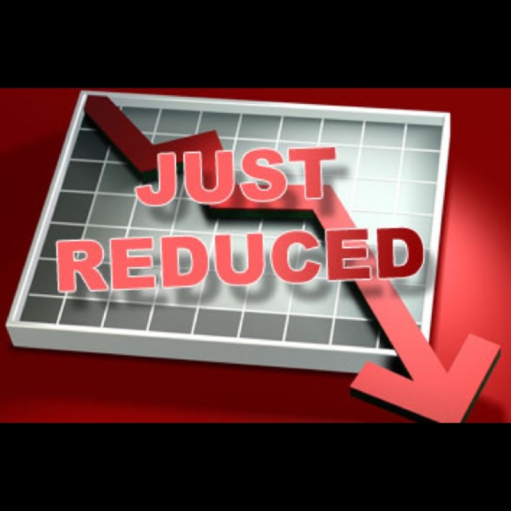 Closet just reduced in price!