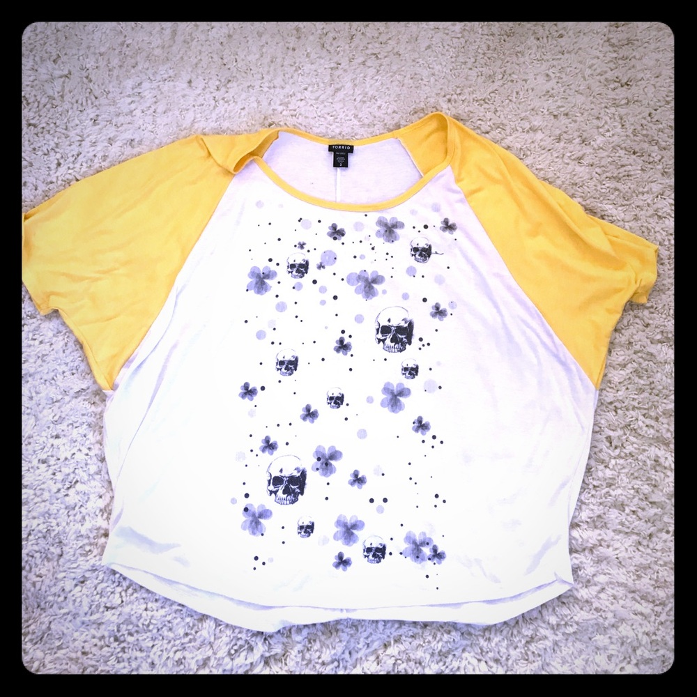 Torrid Skull Yellow Shirt Size 2