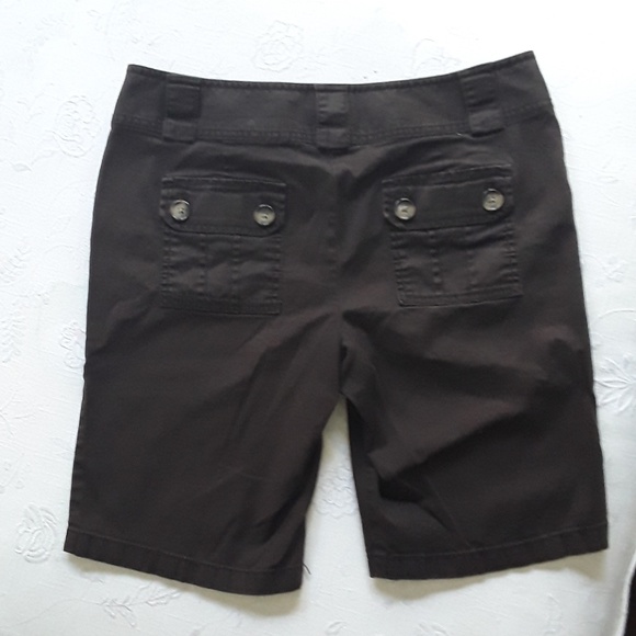 Anne Taylor - Picture 2 of 2