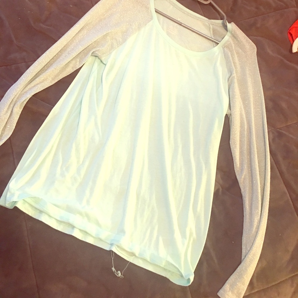 Thin long sleeve