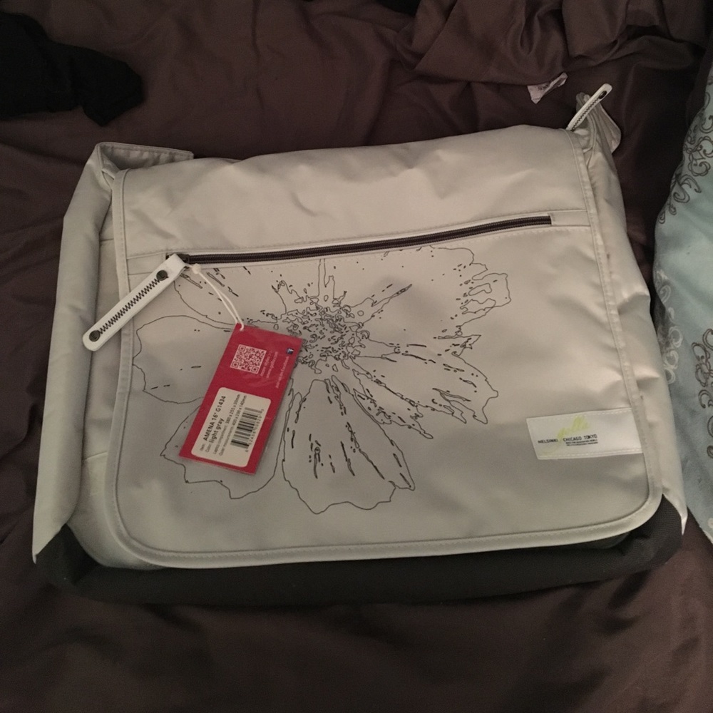 Golla messenger laptop bag