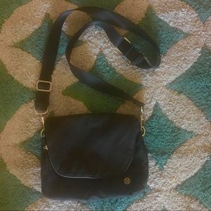 Lululemon Party Om Bag