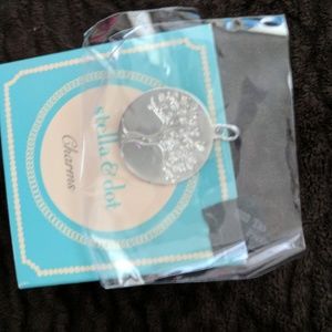 Stella and dot tree of life charm