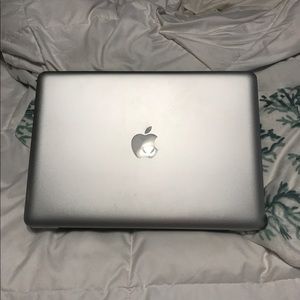 MacBook Pro 13"