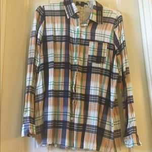 Plaid top