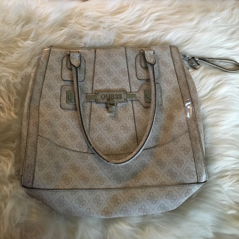 Guess shoulder bag
