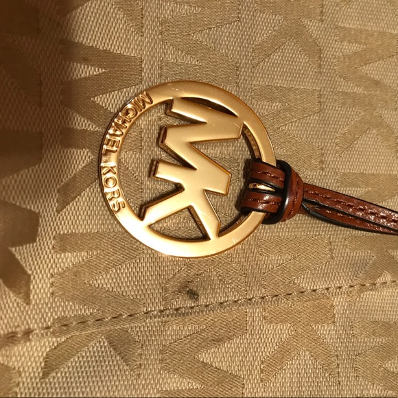 ‼️Michael Kors Bag‼️ - Picture 5 of 6